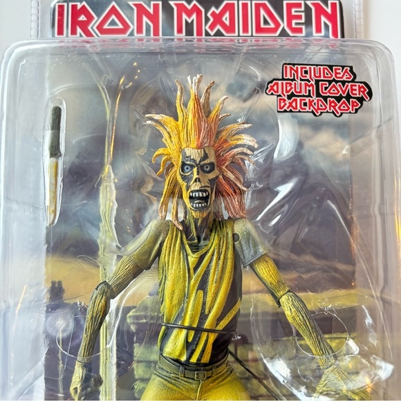 *RARE* NECA Iron Maiden: Eddie 2012 Action Figure - Picture 3 of 12
